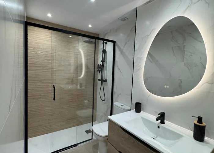 El De Cristian 4 * בנידורם